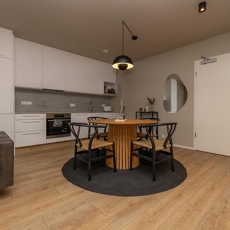 Modern Flat In Reykjavik, Ulfarsardalur Apartment Bagian luar foto