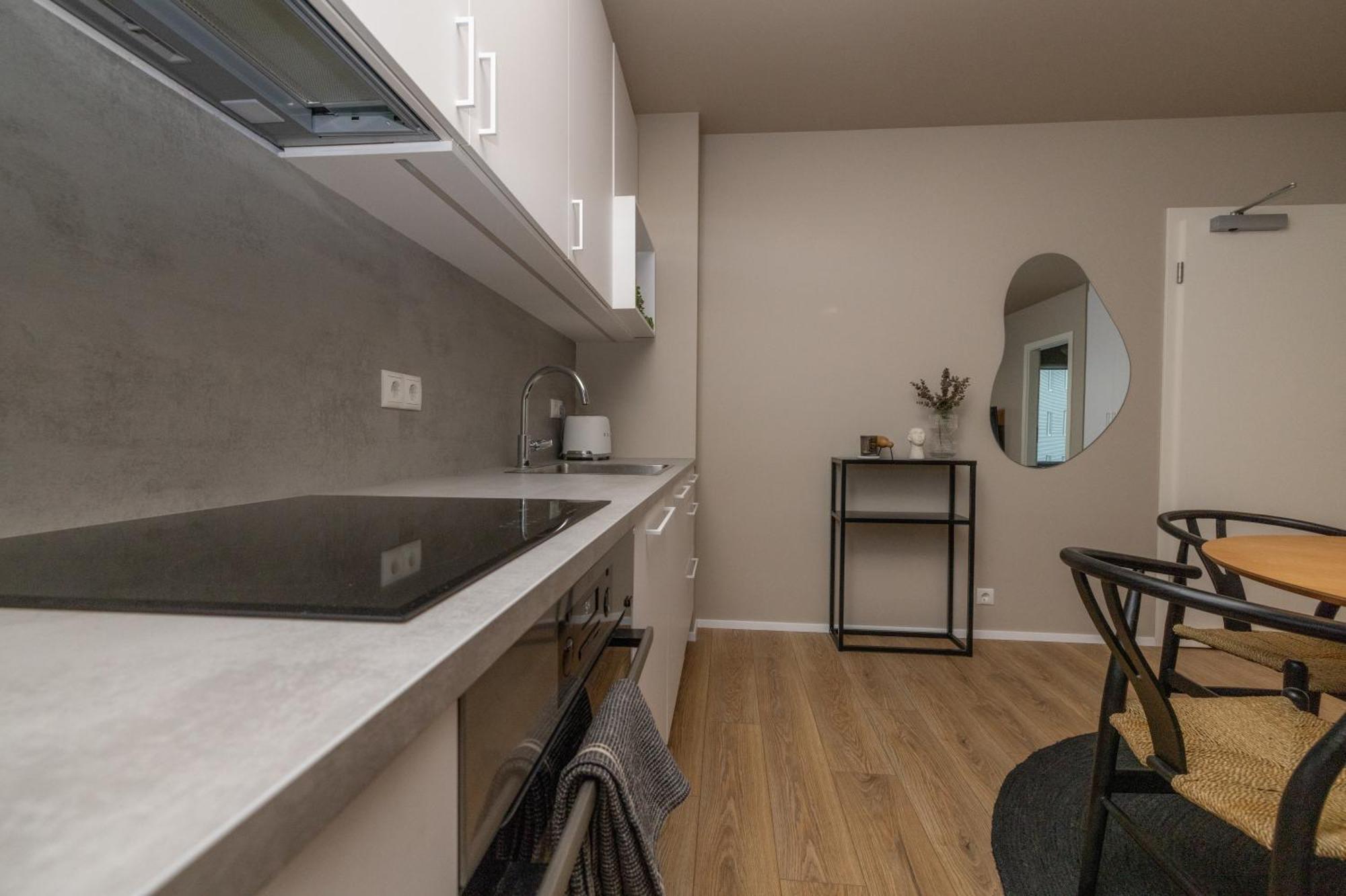 Modern Flat In Reykjavik, Ulfarsardalur Apartment Bagian luar foto